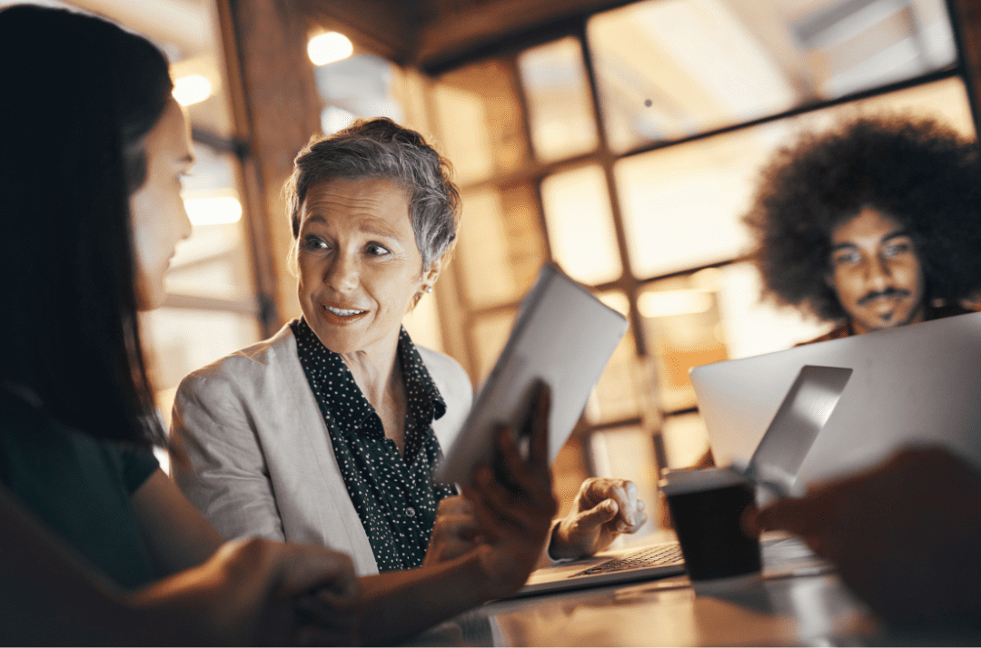 The Strategic Advantage of Salesforce Experience Cloud in Maximizing ROI